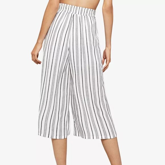 BCBGeneration White Gray Striped Tie-Front Wide Leg Gaucho Pants - Picture 2 of 8